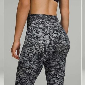 NWOT Lululemon Base Pace High-Rise Tight 28" Estuary Grey Multi Size 12